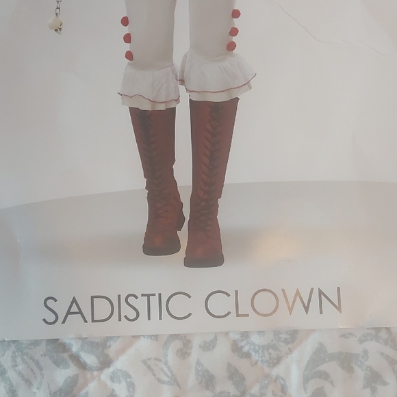 California Costumes Red and White Sadistic Clown Outfit - Picture 4 of 11